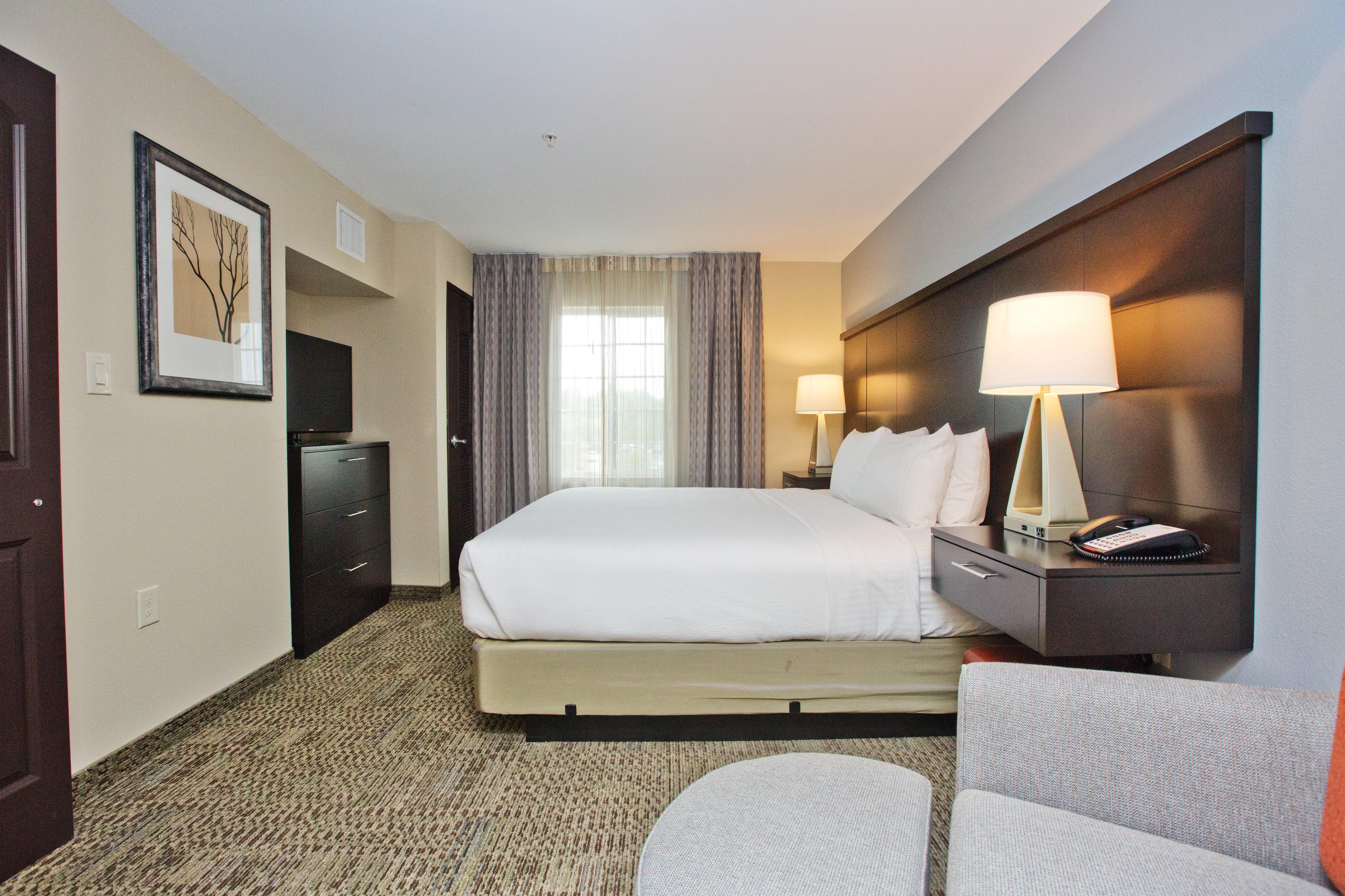 Staybridge Suites Austin South Interstate Hwy 35 By Ihg Exteriör bild