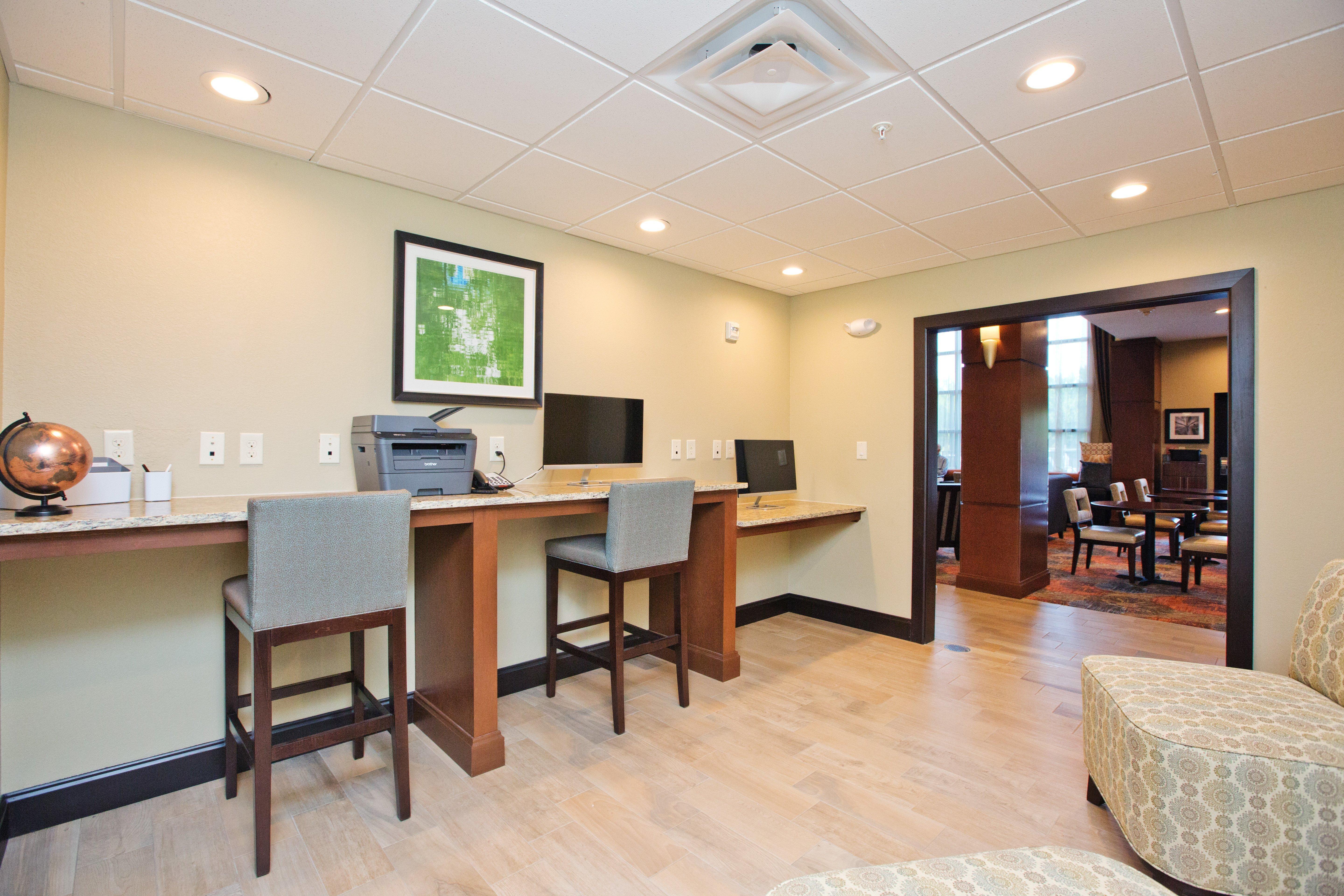 Staybridge Suites Austin South Interstate Hwy 35 By Ihg Exteriör bild