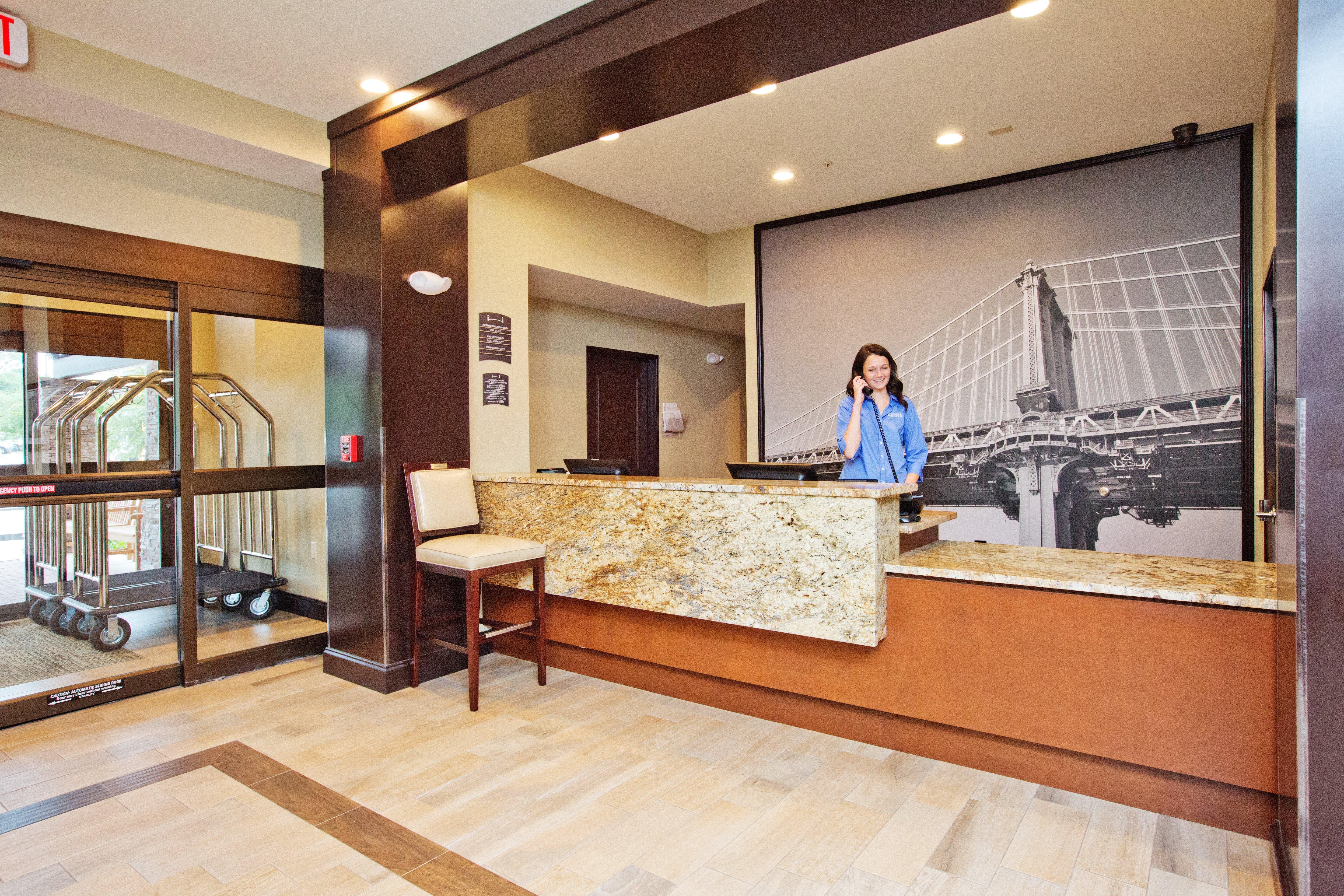 Staybridge Suites Austin South Interstate Hwy 35 By Ihg Exteriör bild