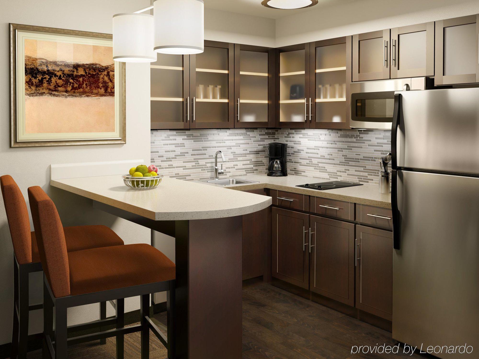Staybridge Suites Austin South Interstate Hwy 35 By Ihg Exteriör bild
