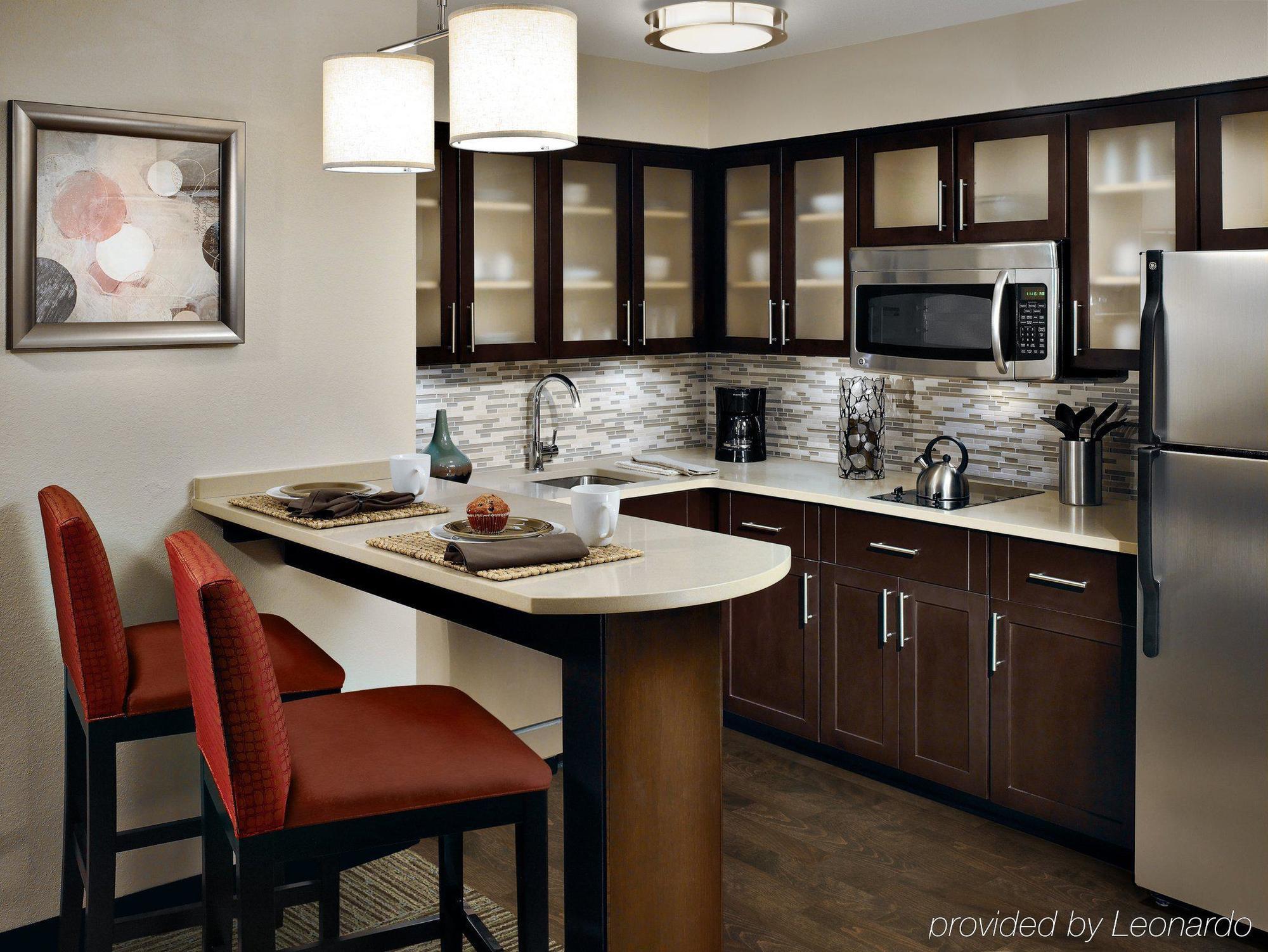 Staybridge Suites Austin South Interstate Hwy 35 By Ihg Exteriör bild