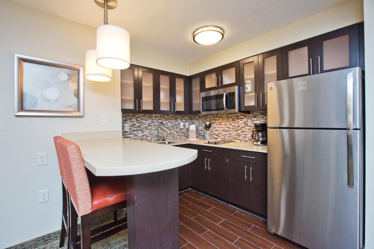 Staybridge Suites Austin South Interstate Hwy 35 By Ihg Exteriör bild